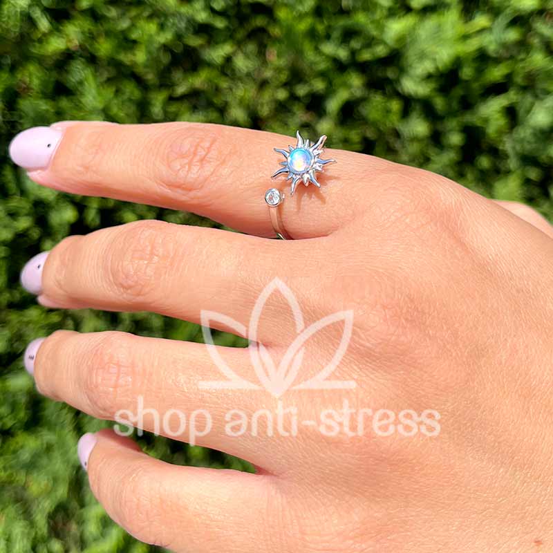 Bague relaxante fidget anti-stress avec soleil rotatif en Bague relaxante fidget anti-stress avec soleil rotatif en